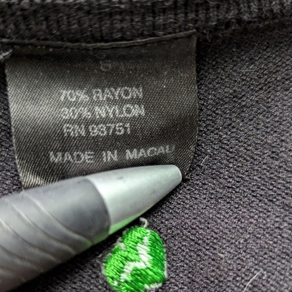 Etoile Women’s Shrunken Crew Neck Multicolor Embroidered Hearts - Picture 6 of 8